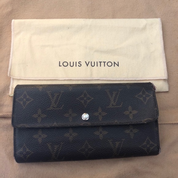 Handbags - Louis Vuitton Wallet
